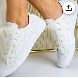 White Lace Low Top Converse